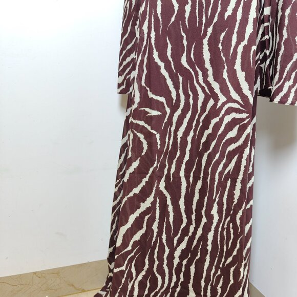 Realisation Par The Gia Bell-Sleeve Maxi Dress in Silk Jianhong Crepe - Picture 6 of 13